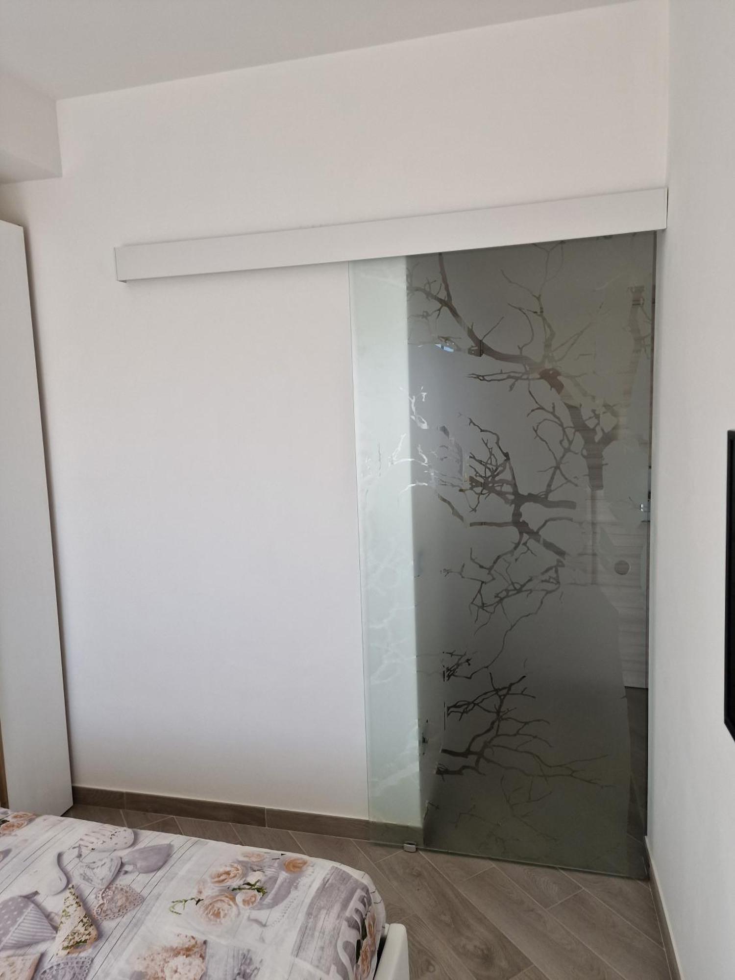 Tower Apartments Terracina Luaran gambar