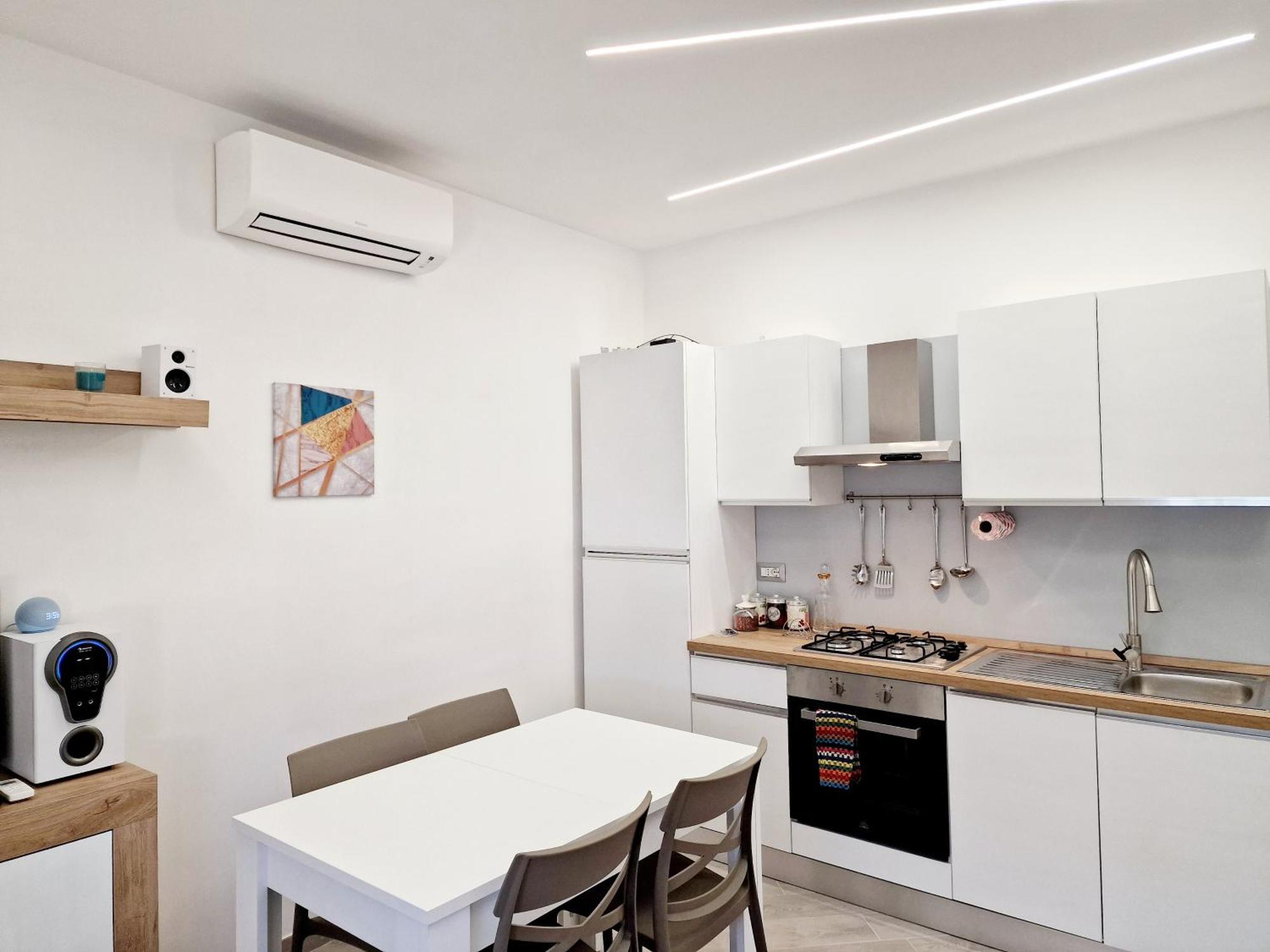Tower Apartments Terracina Luaran gambar